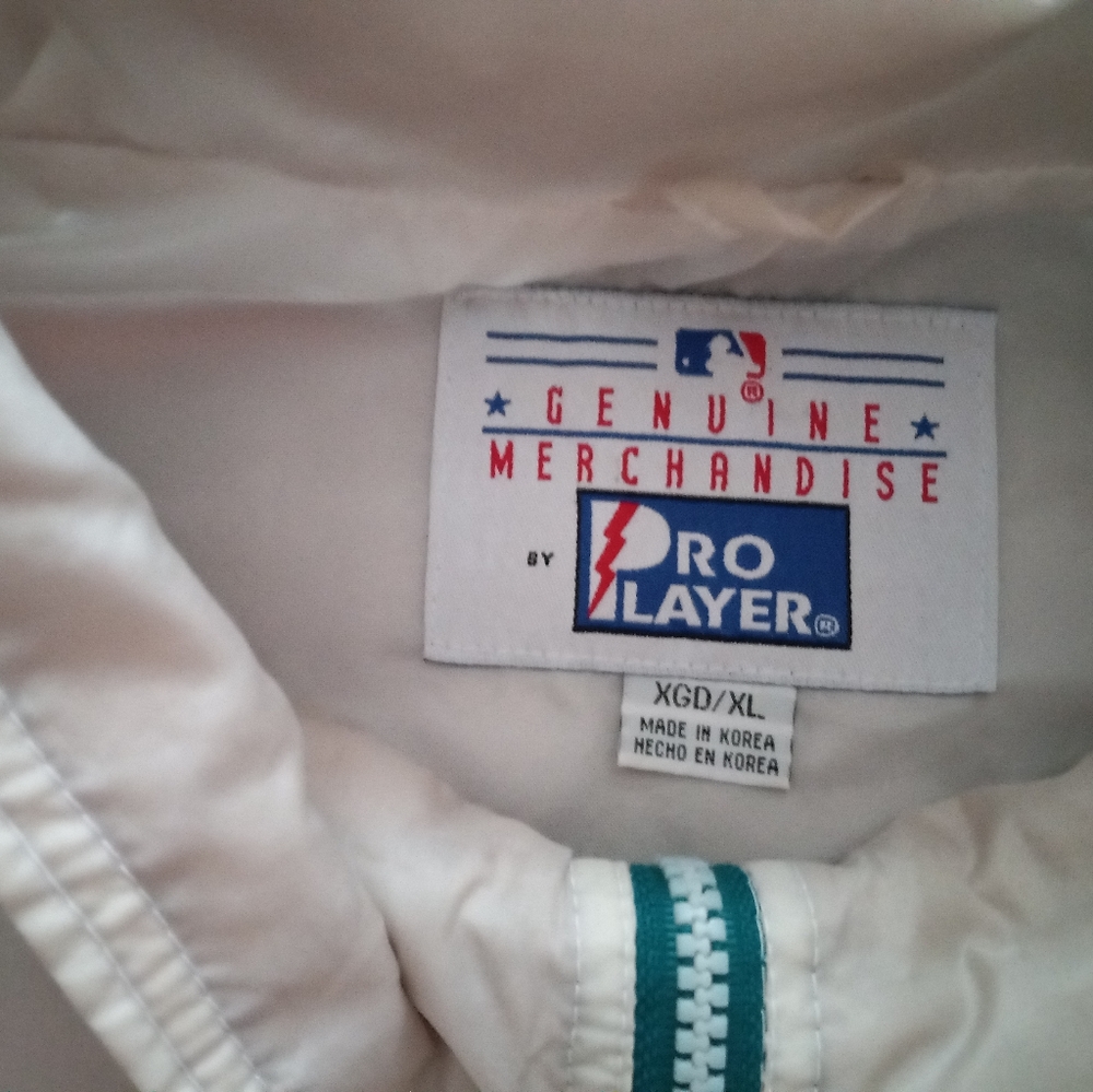 Diamond back bomber jacket. Size:xl in mens